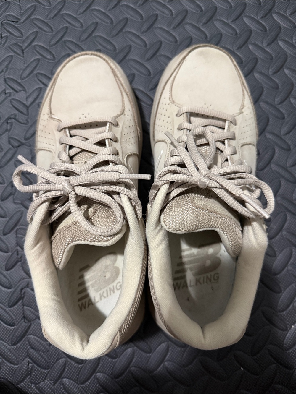 New Balance Womens 928 Walking Shoes Tan Suede Leather Comfort Sneakers Size 8 - Picture 6 of 7